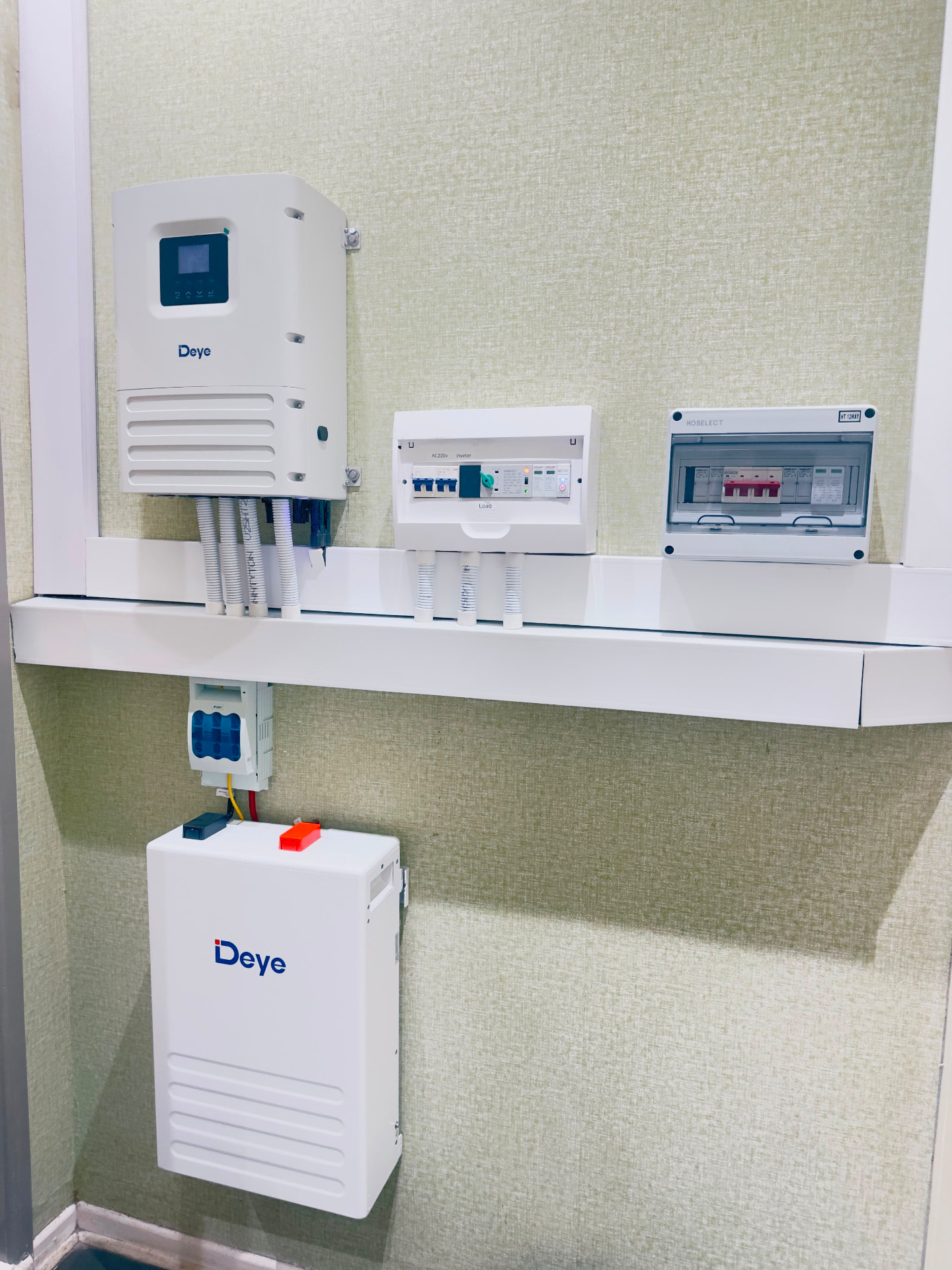 Deye hybrid inverter, DB boards and battery installed by Splendour Maintenance